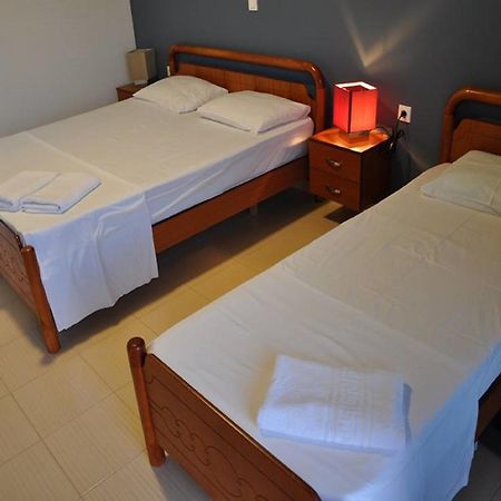 La Maroja View Hotel Dhërmi Zimmer foto